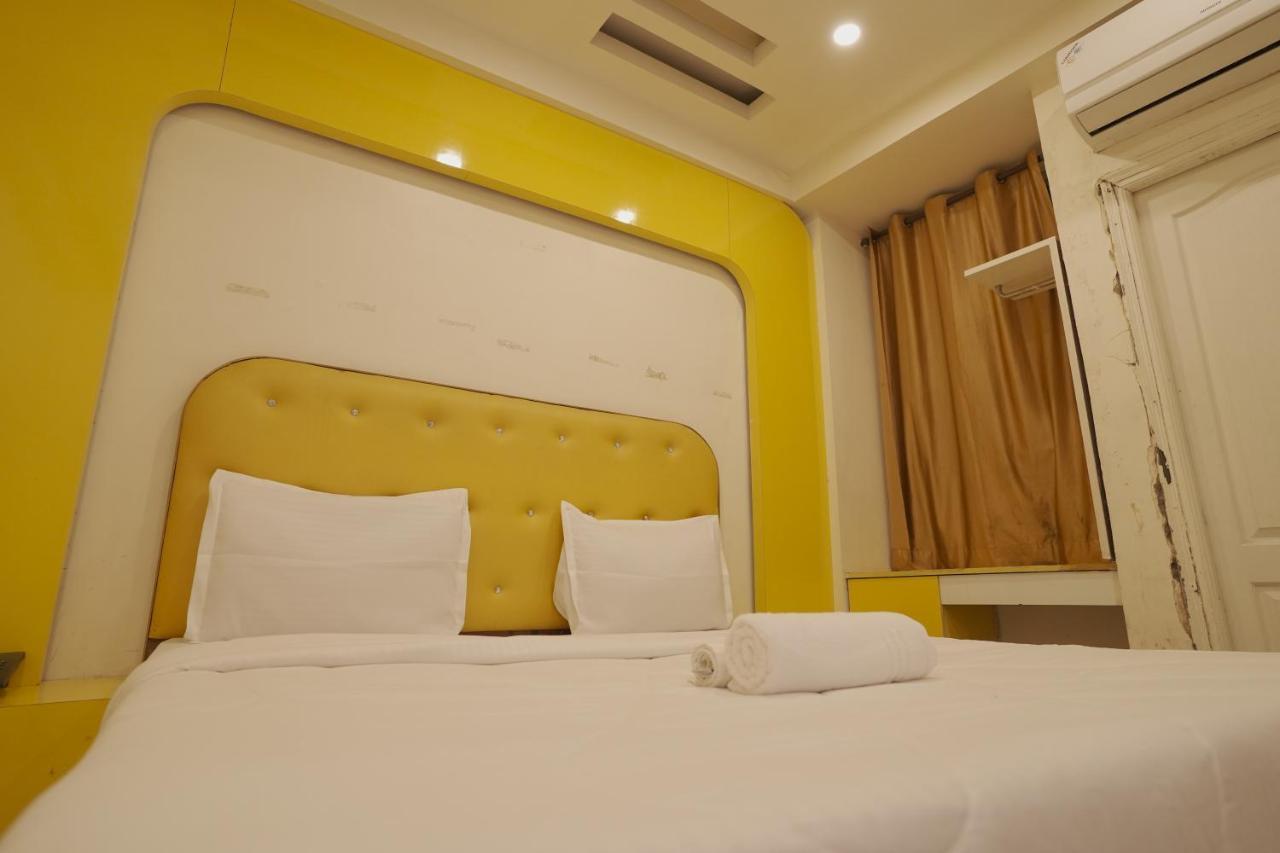 ניו דלהי Hotel Leo Continental מראה חיצוני תמונה